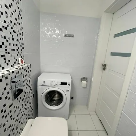 Apartment Rynek Sienny 2 *